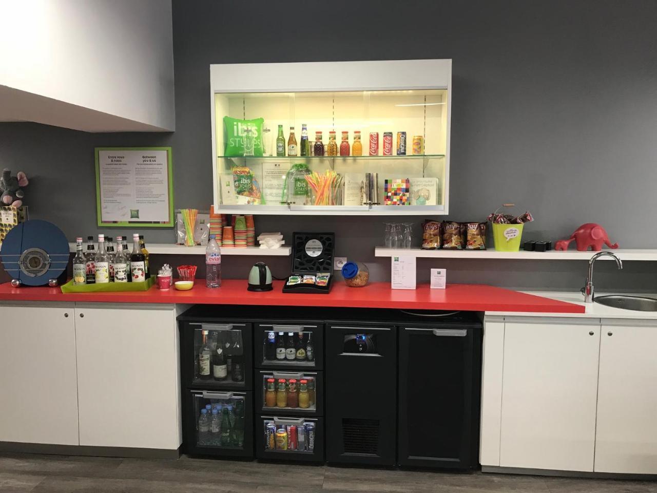 Ibis Styles Chambery Centre Gare Ξενοδοχείο Εξωτερικό φωτογραφία